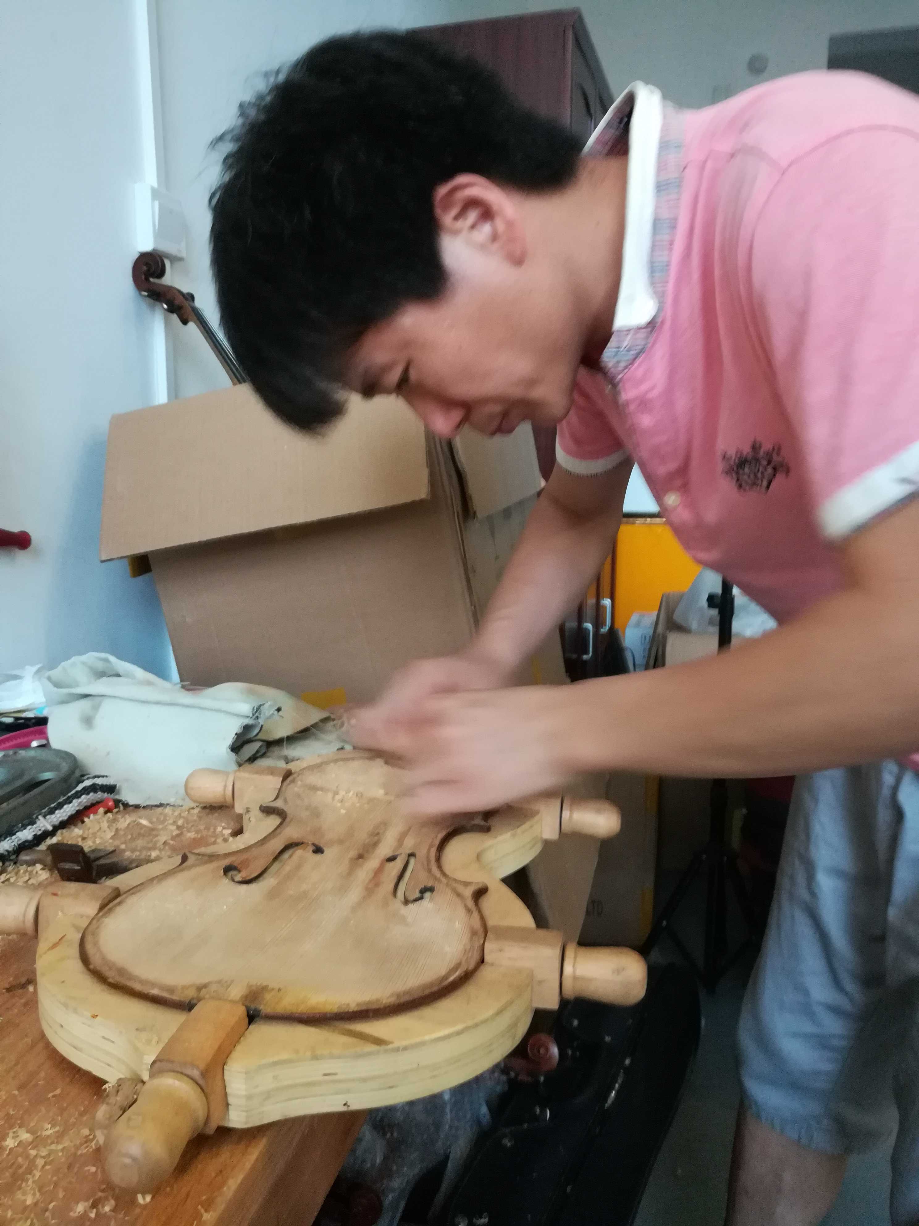 小提琴修理:隨便拍拍